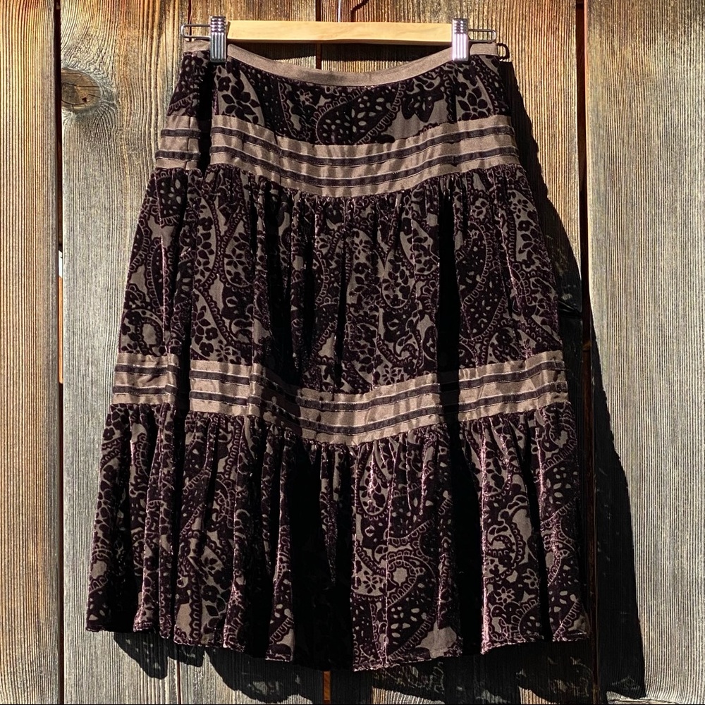 Sundance Catalog skirt—rayon, polyester, silk; size 2